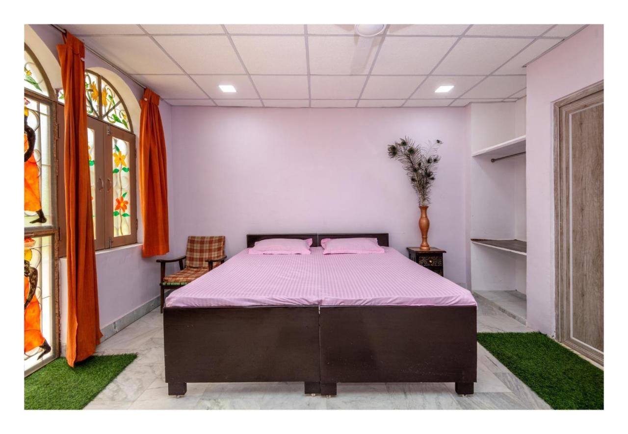 An Authentic Village Farm Country house Jhansi